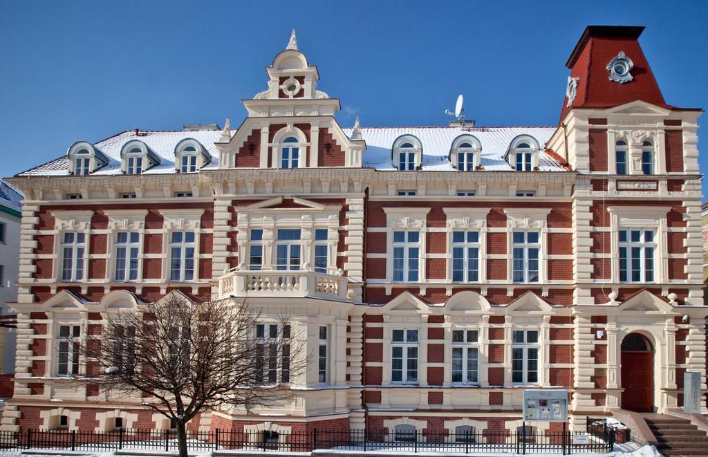 Hotel Masovia Giżycko Exterior foto